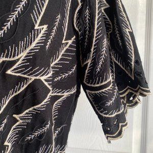 Alice and Olivia Black Embroidered Shirt Dress Size 10 Cinch Waist Eyelet Boxy